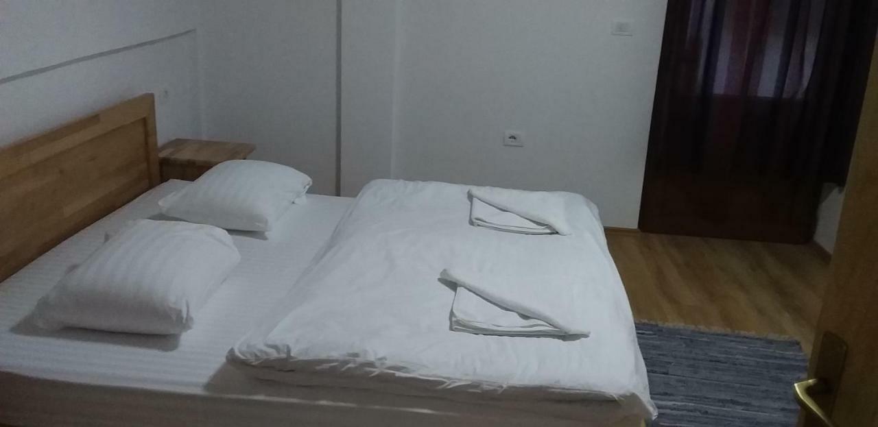 Bujtinat e lugines Valbone Aparthotel Cameră foto