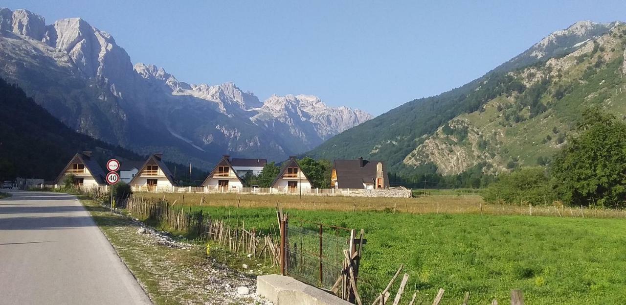 Bujtinat e lugines Valbone Aparthotel Exterior foto